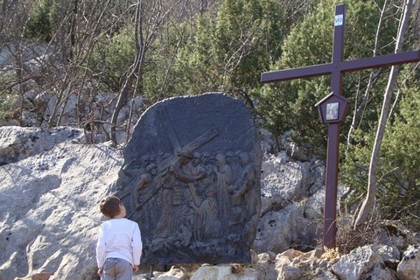 Elmélkedés a Szűzanya 2018. november 25-i üzenetéről